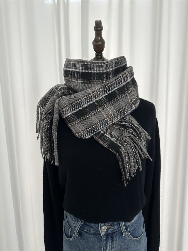 Soft Cashmere Touch Scarf 2